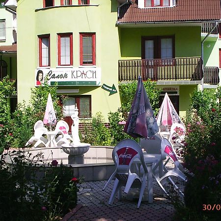 Hotel Alfa Irlyava Exterior foto